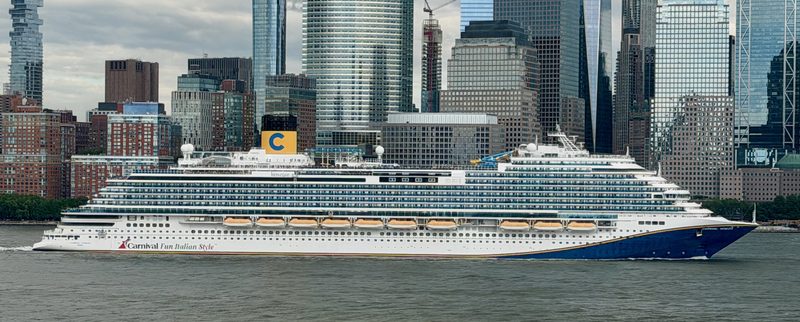 Carnival Venezia cruise ship