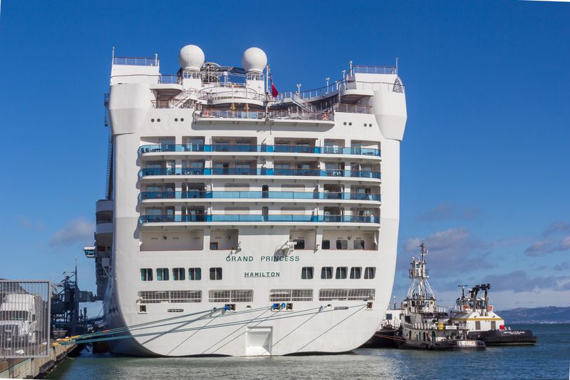 Grand Princess cruise ship