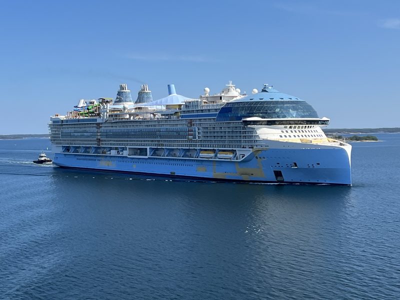 Icon of the Seas cruise ship