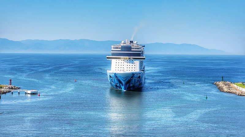 Norwegian Bliss cruise ship