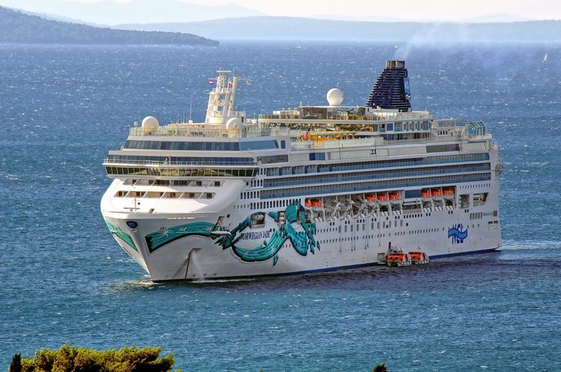 Norwegian Jade cruise ship