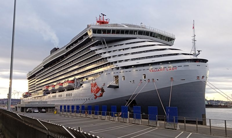 Valiant Lady cruise ship